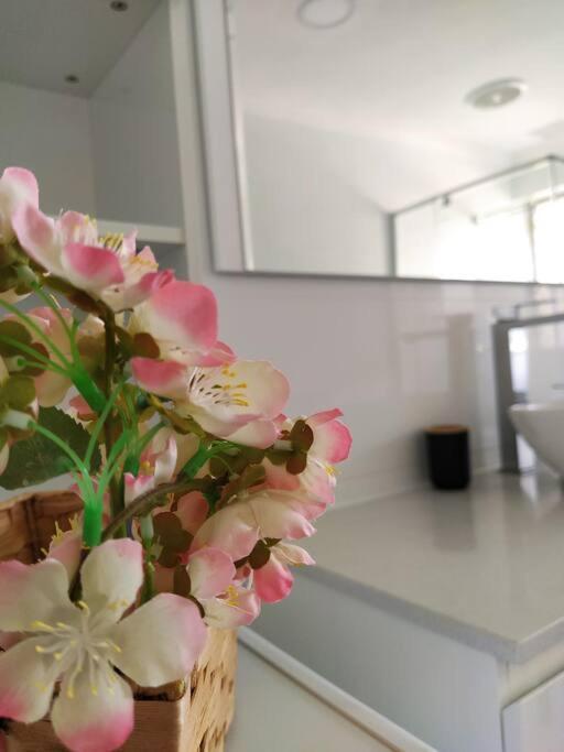 Simply Delightful Unit Close To Cbd And Beach Perth Exteriér fotografie
